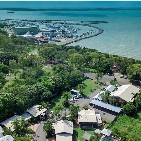 The Villas - Hervey Bay - 2 Separate Villas Urangan Екстериор снимка
